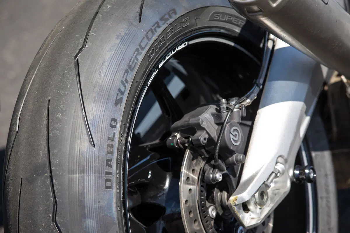 Triumph Daytona 675 Moto2 test. Sintesi perfetta (4)