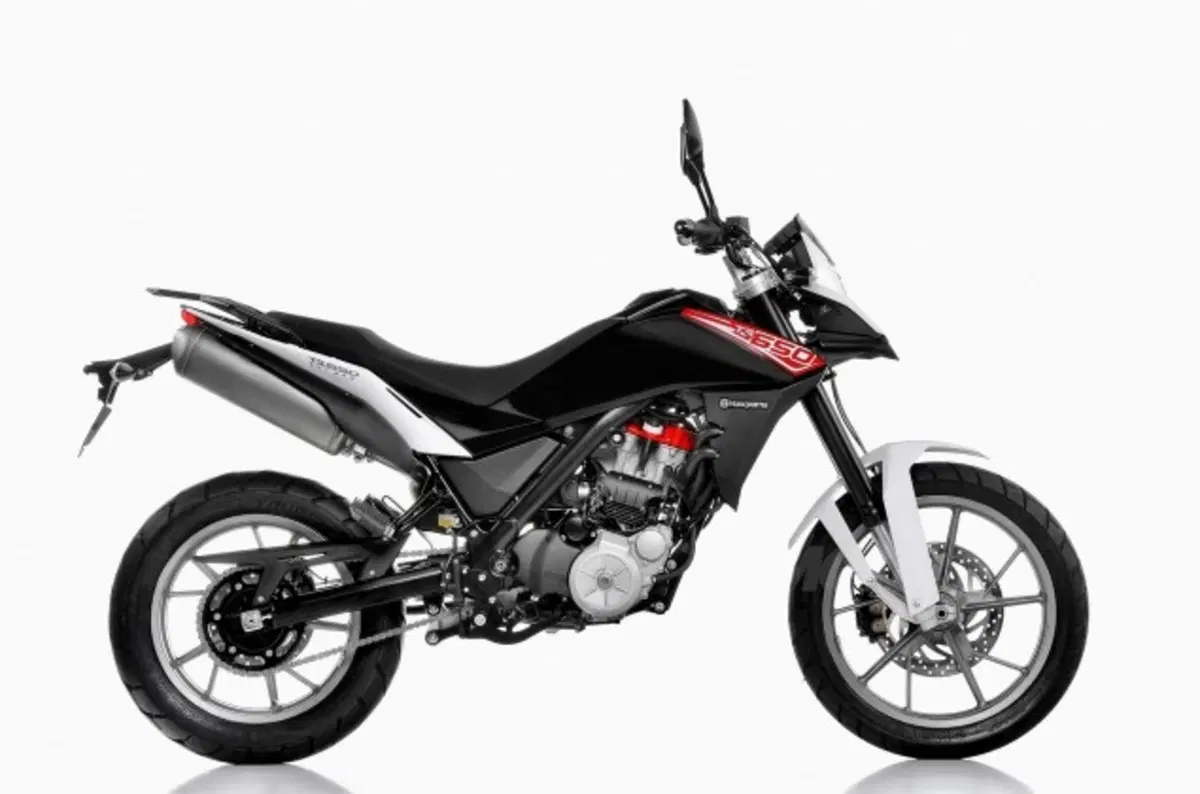 Husqvarna TR 650 Terra e TR 650 Strada: le stiamo provando! (7)