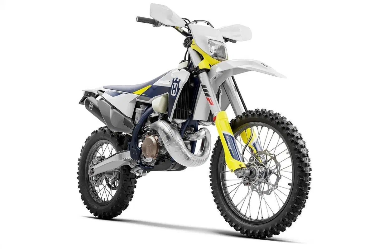 Husqvarna gamma Enduro TE e FE 2021. Sette modelli: le caratteristiche (3)
