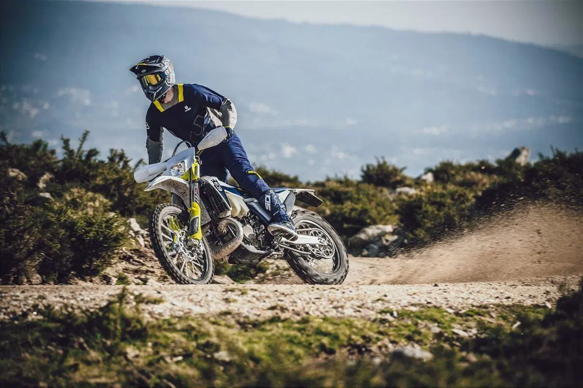 Husqvarna gamma Enduro TE e FE 2021. Sette modelli: come cambiano (2)
