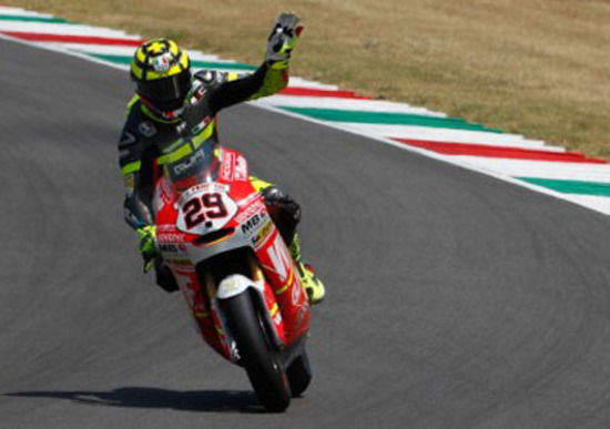 Iannone trionfa in Moto2, Fenati secondo in Moto3