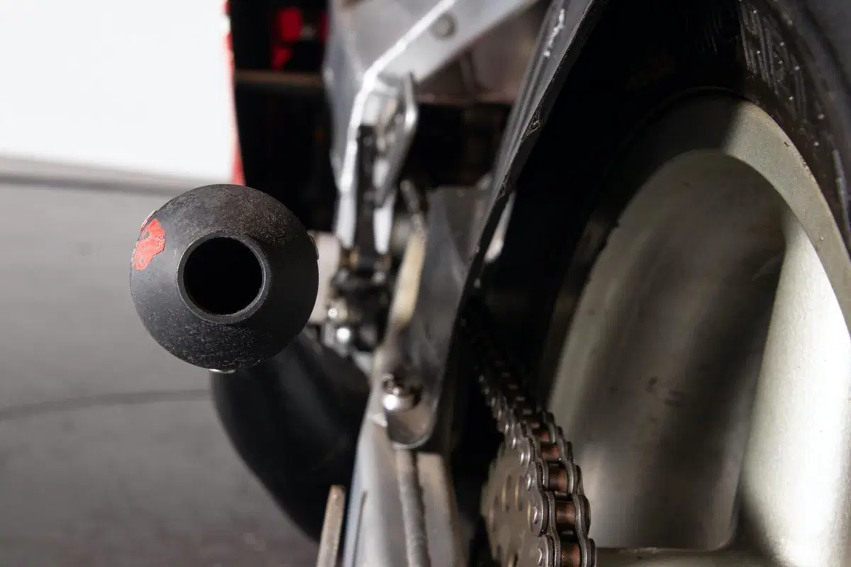 Cagiva 500 GP: una C587 in vendita da Ruotedasogno [VIDEO] (7)