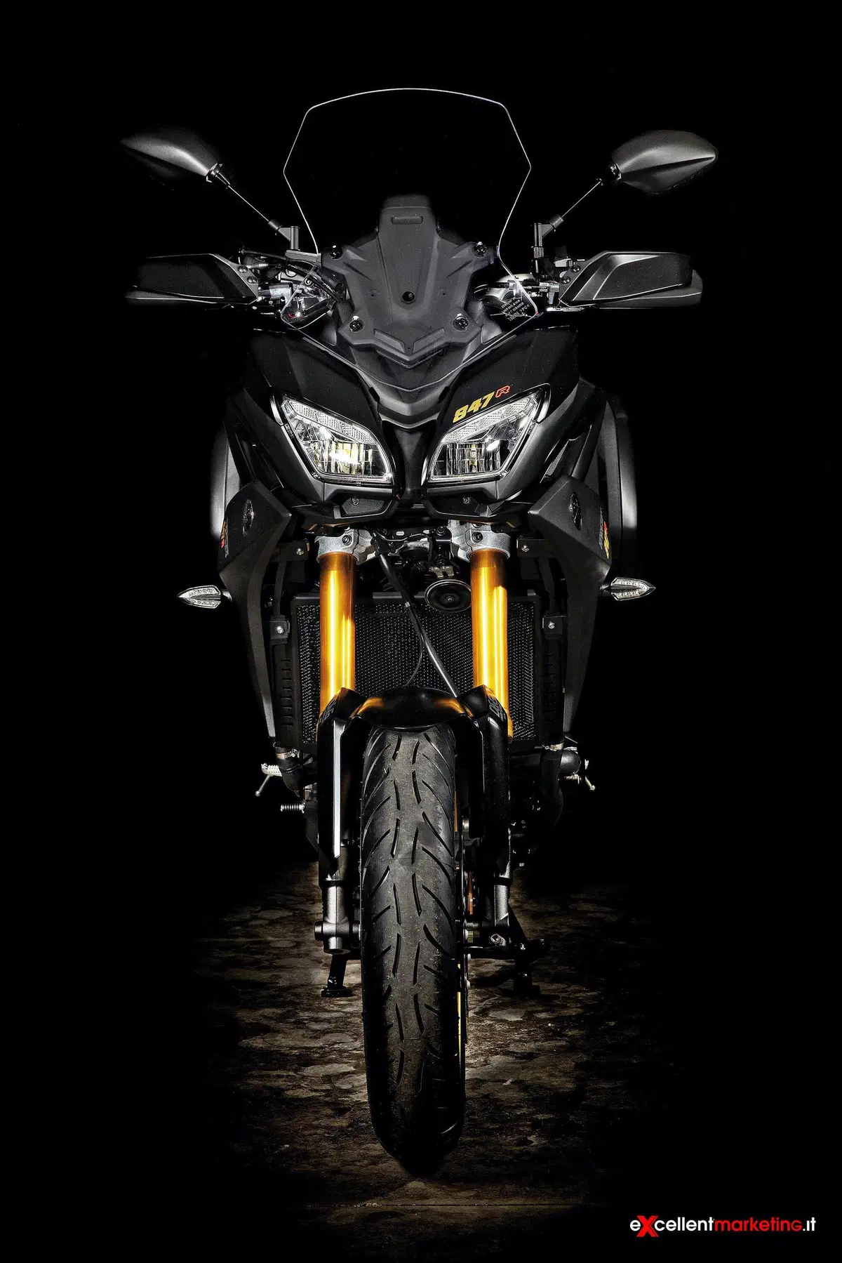 Yamaha Tracer 847R: special extra dark [AGGIORNATO] (2)