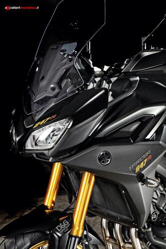 Yamaha Tracer 847R: special extra dark [AGGIORNATO] (6)