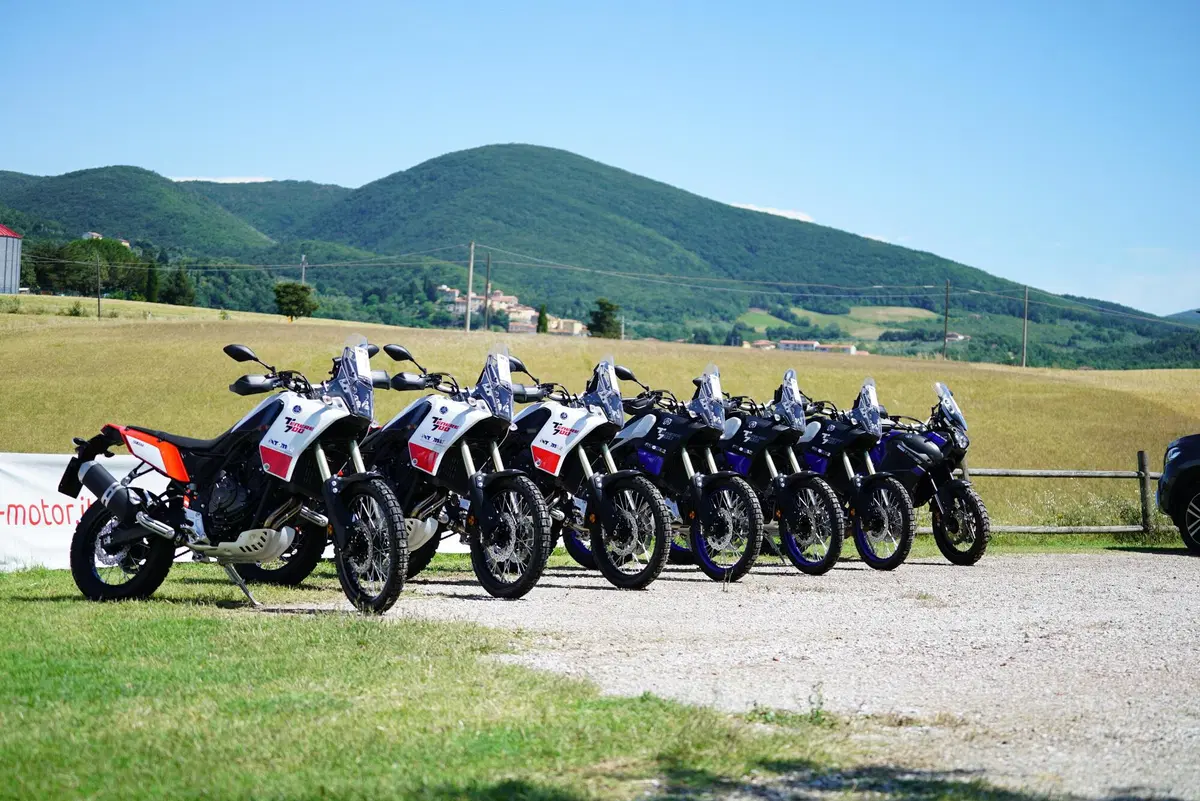 Yamaha Ténéré 700: a scuola di maxienduro col campione Botturi (2)