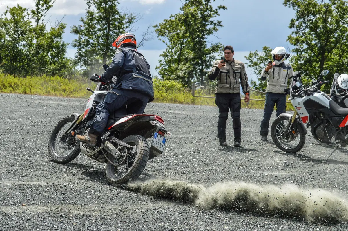 Yamaha Ténéré 700: a scuola di maxienduro col campione Botturi (14)