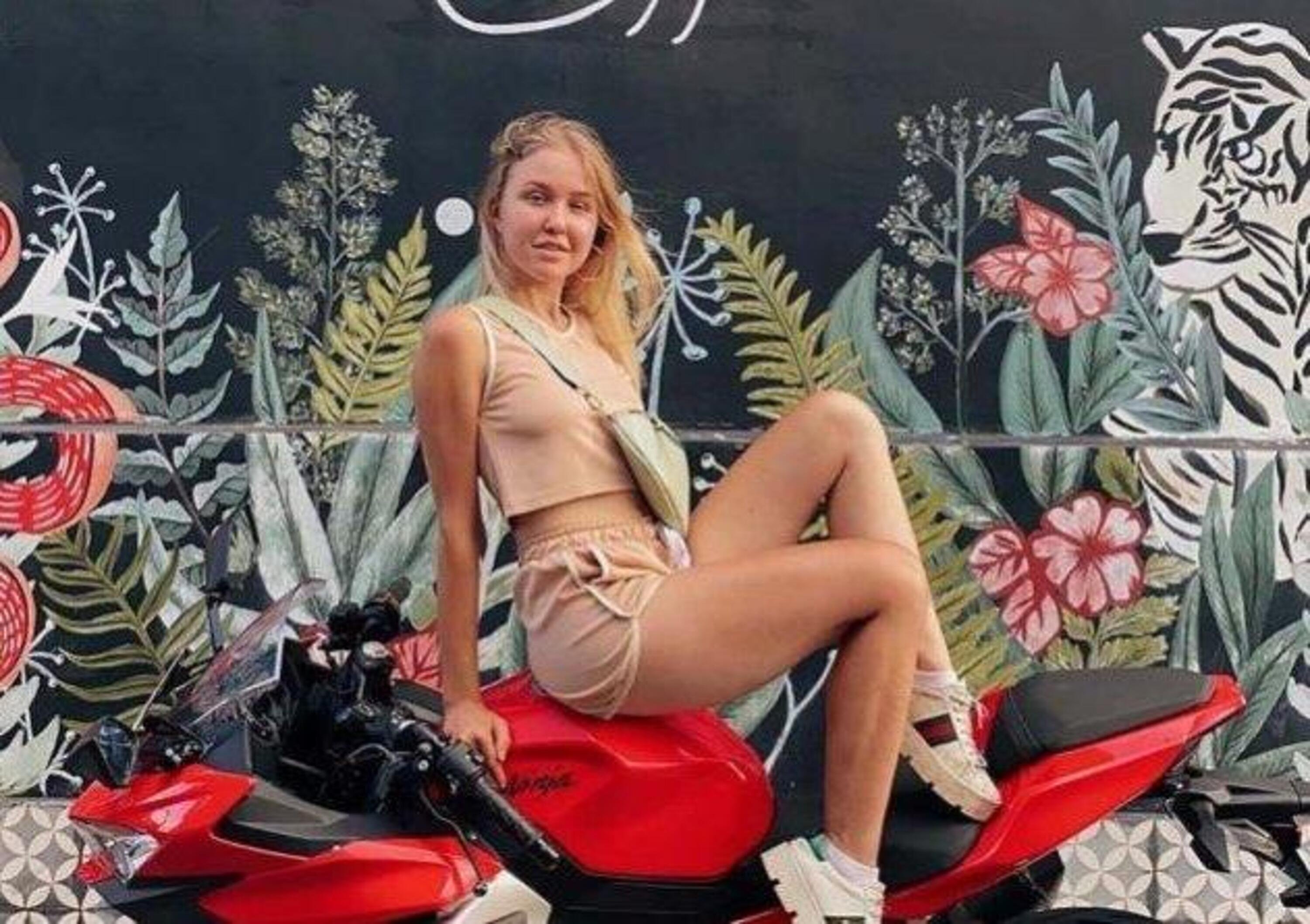 Tragico incidente in moto per l&#039;influencer e modella Anastasia Tropitsel. In rete l&#039;ultimo filmato [VIDEO e FOTO]