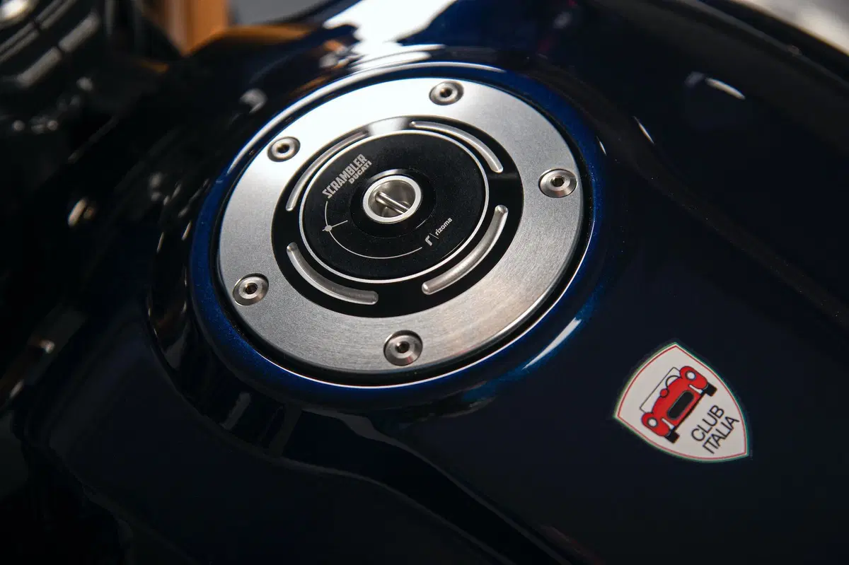 Ducati Scrambler 1100 Scuderia Club Italia (13)