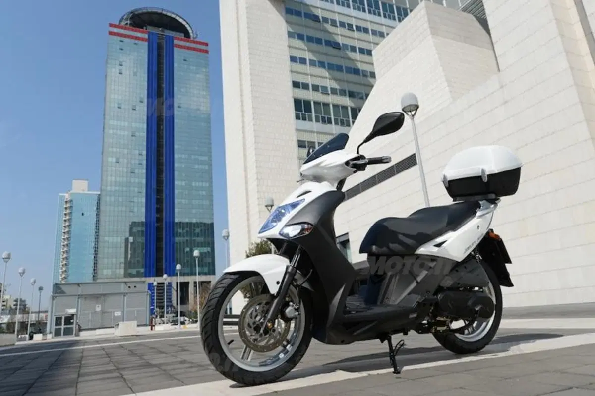 Kymco Agility R16: il restyling già dai concessionari (4)