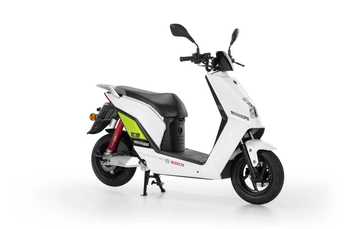 TEST Lifan E3. Lo scooter elettrico piccolo e agile