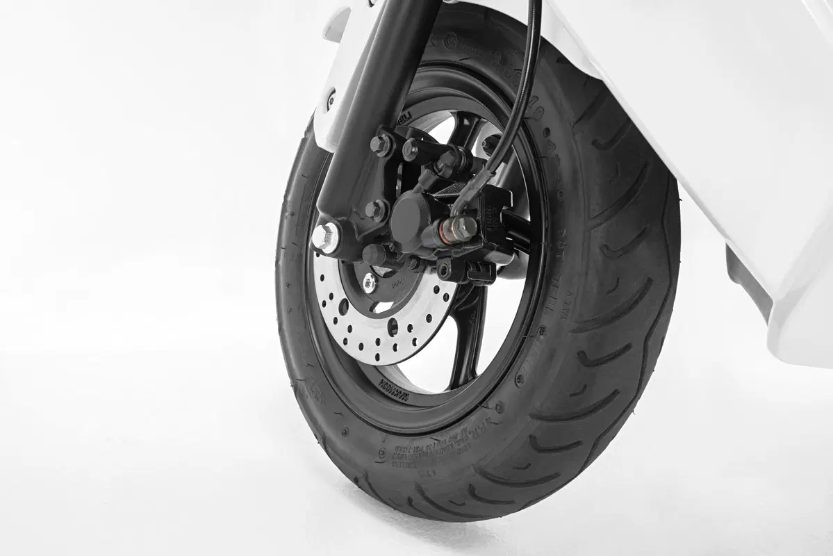 TEST Lifan E3. Lo scooter elettrico piccolo e agile (28)