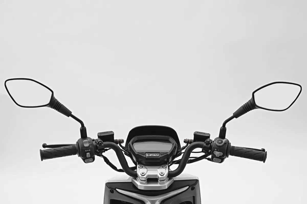 TEST Lifan E3. Lo scooter elettrico piccolo e agile (29)