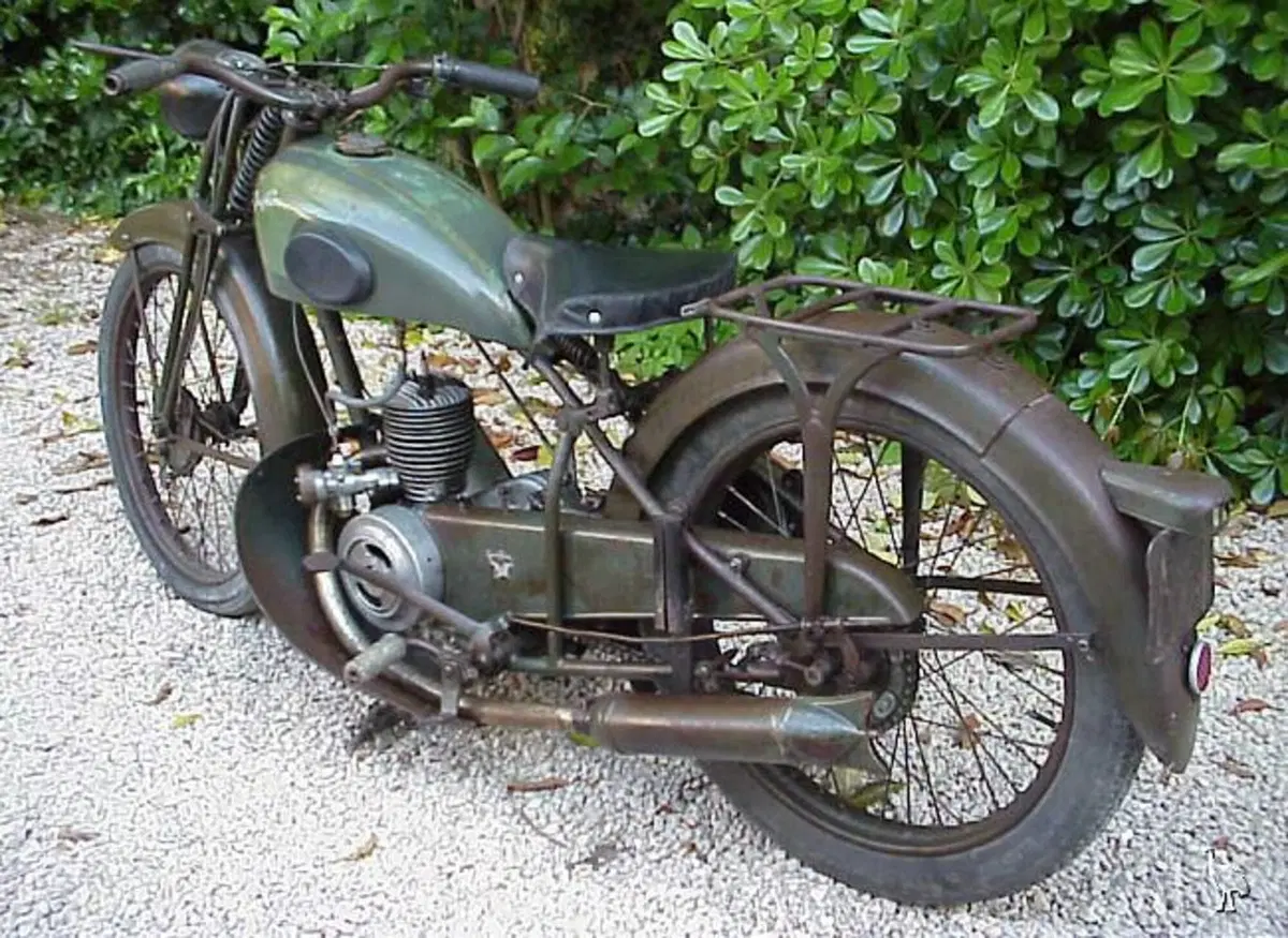 Da Peugeot Motocycles a Peugeot Scooter. 110 anni di tecnologia e innovazione  (3)