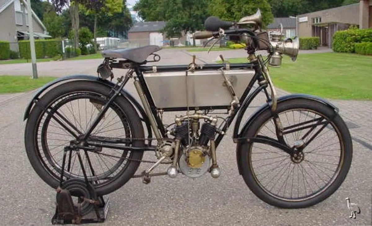 Da Peugeot Motocycles a Peugeot Scooter. 110 anni di tecnologia e innovazione  (19)