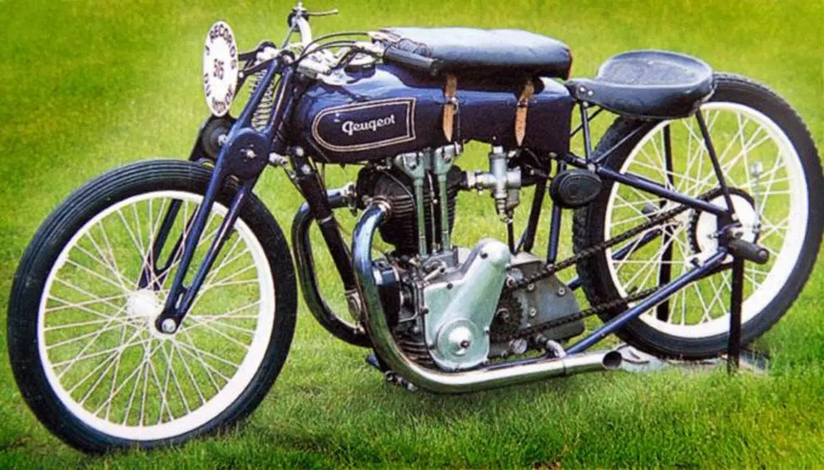 Da Peugeot Motocycles a Peugeot Scooter. 110 anni di tecnologia e innovazione  (24)