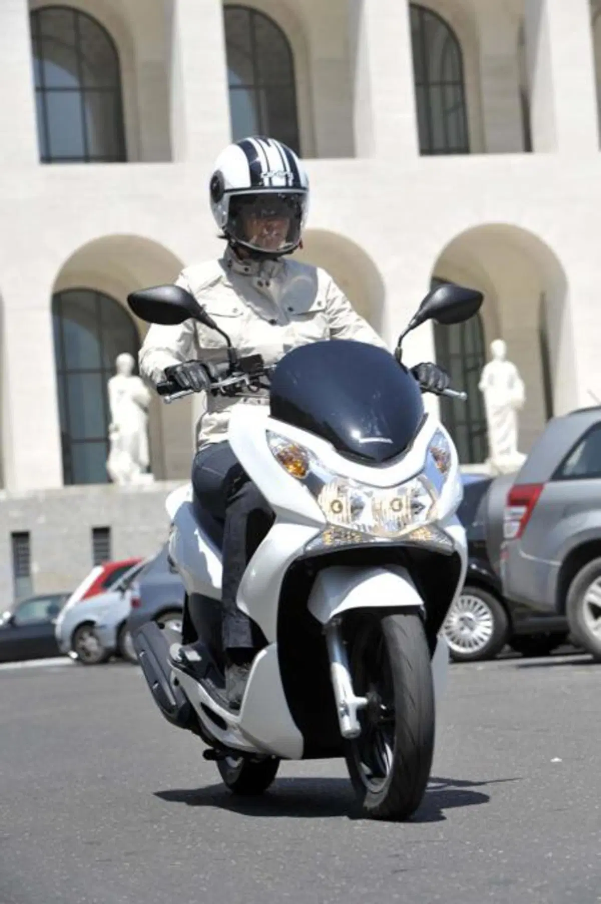 Honda PCX 150  (8)