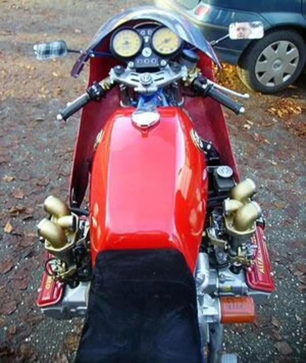 Alfa Romeo compie 110 anni. Cinque moto con il marchio del Biscione (4)