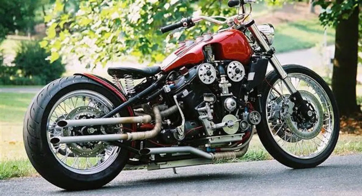 Alfa Romeo compie 110 anni. Cinque moto con il marchio del Biscione (4)