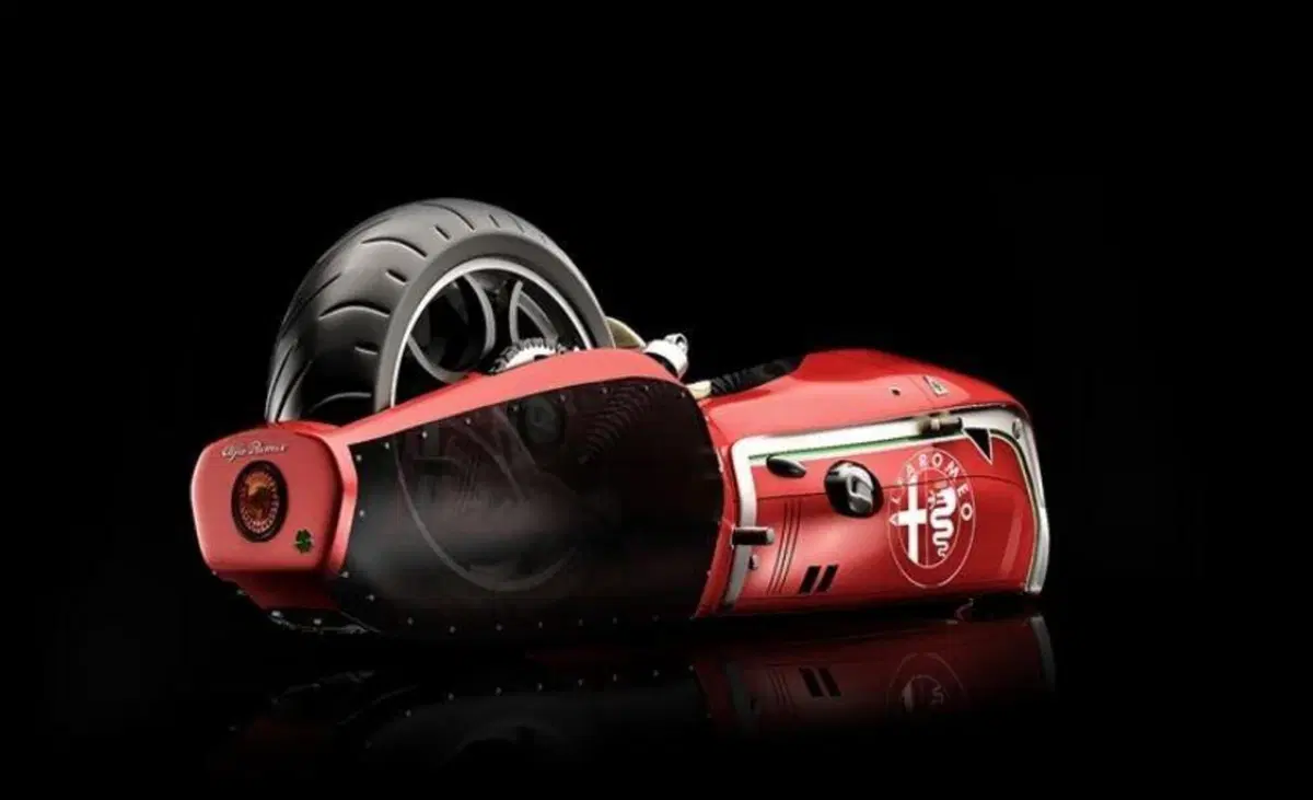 Alfa Romeo compie 110 anni. Cinque moto con il marchio del Biscione