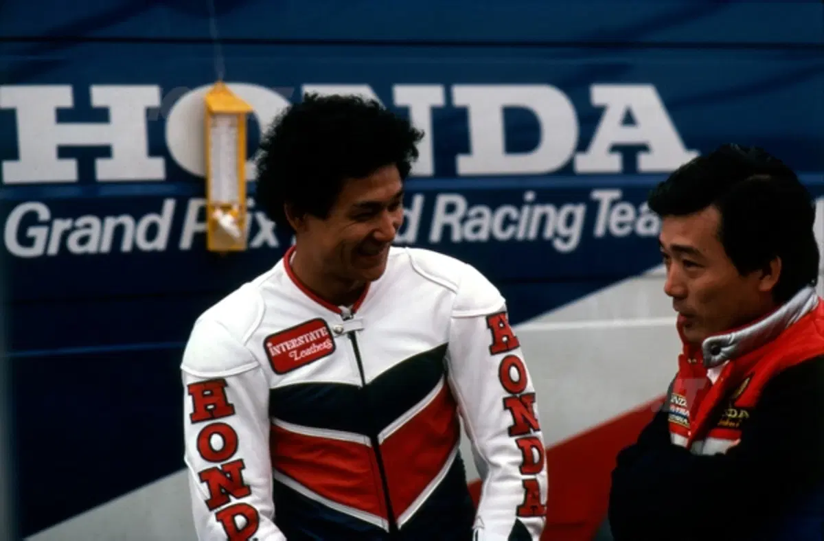 La storia dei V4 Honda da corsa. Prima puntata (10)