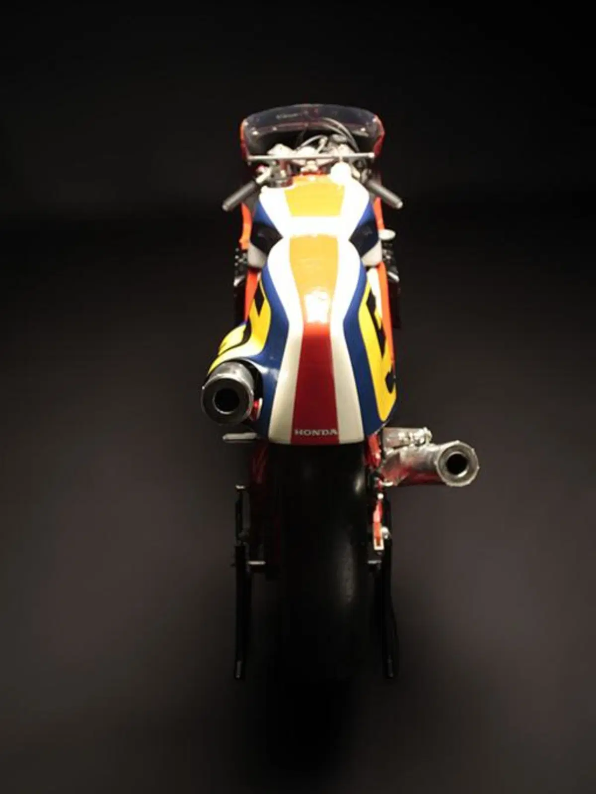 La storia dei V4 Honda da corsa. Prima puntata (11)