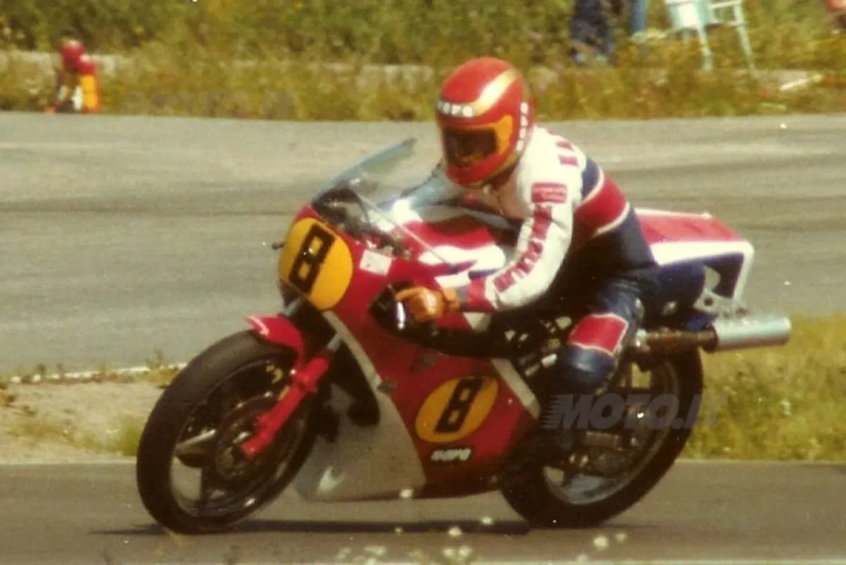 La storia dei V4 Honda da corsa. Prima puntata (16)
