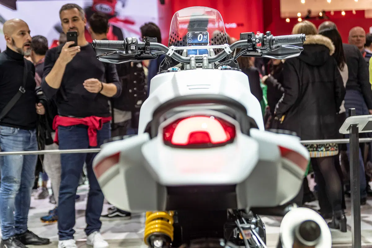 Scrambler DesertX e The Motard Concept a ECIMA 2019 (20)