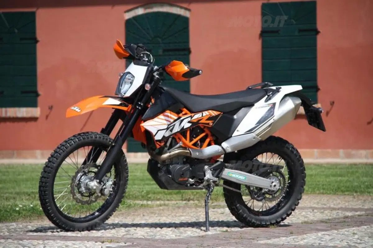 KTM 690 Enduro R   (37)