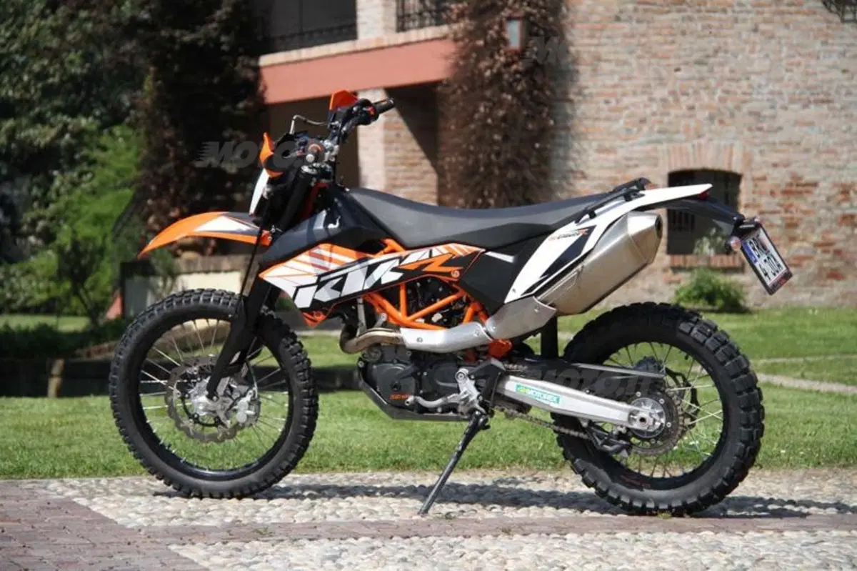 KTM 690 Enduro R   (40)