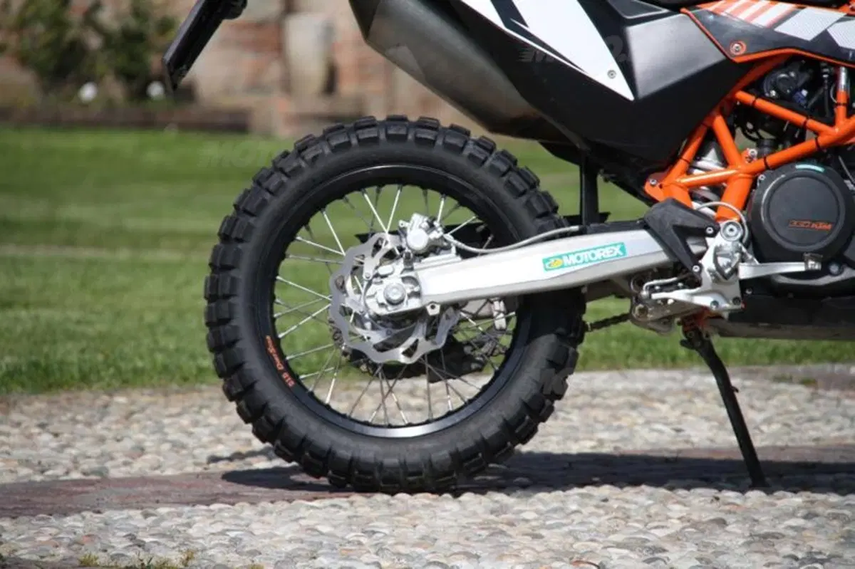KTM 690 Enduro R   (48)