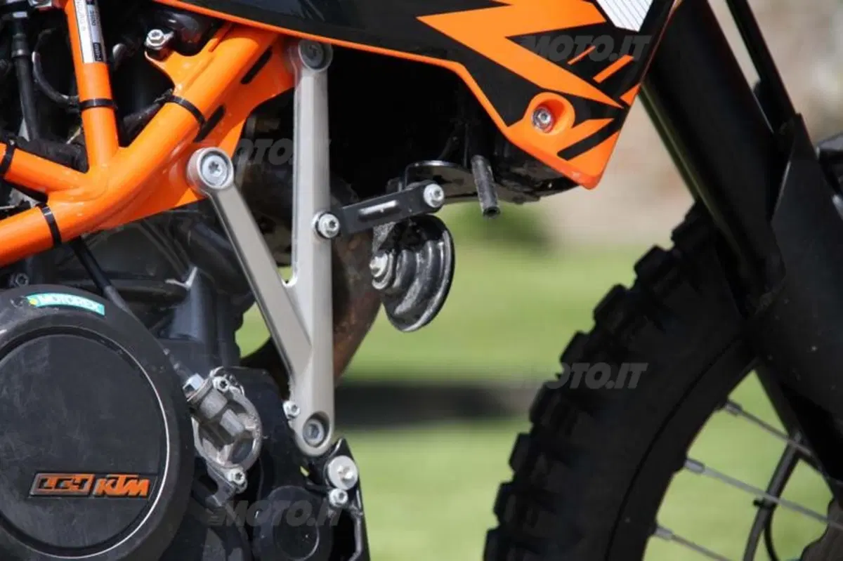 KTM 690 Enduro R   (55)