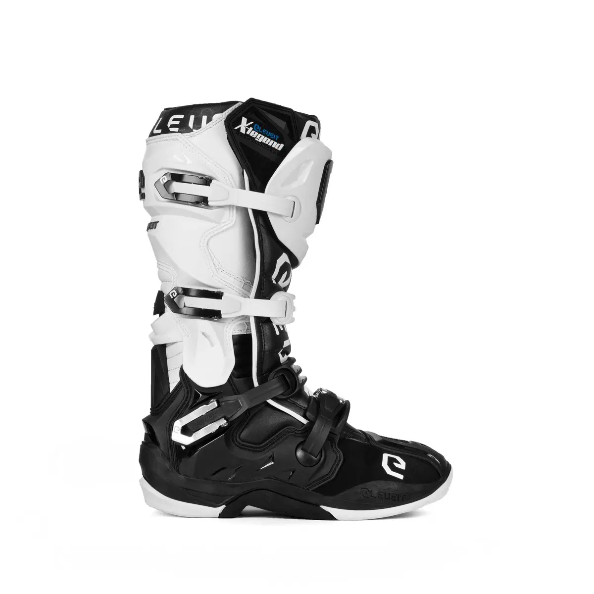 Eleveit presenta la linea off-road X-Legend (14)