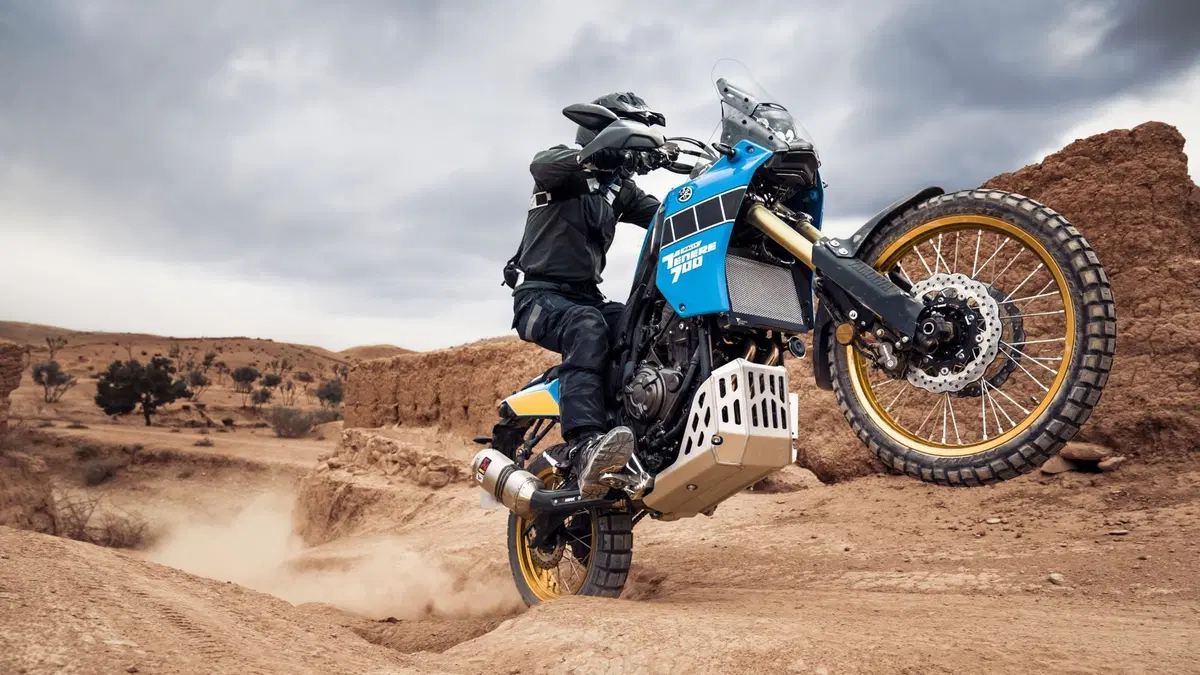 Yamaha Ténéré 700 Rally Edition: il confronto con la XT 600 del 1983 (6)