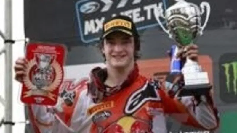Incidente d'auto per Jeffrey Herlings