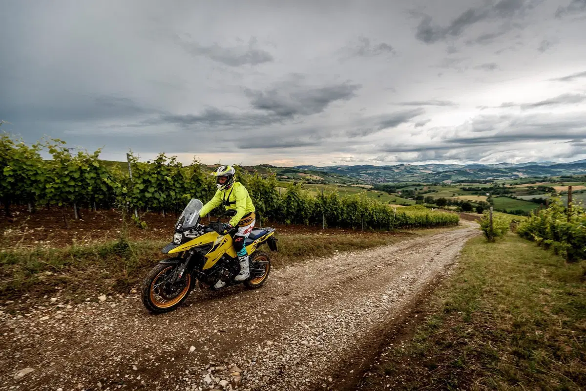 Suzuki V-Strom Academy, a scuopla di fuoristrada con la V-Strom 1050 (7)