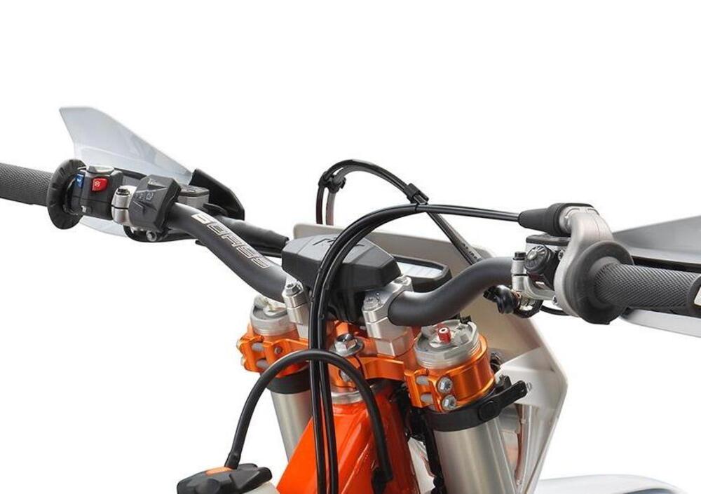 KTM EXC 300 TPI Six Days (2021) (2)