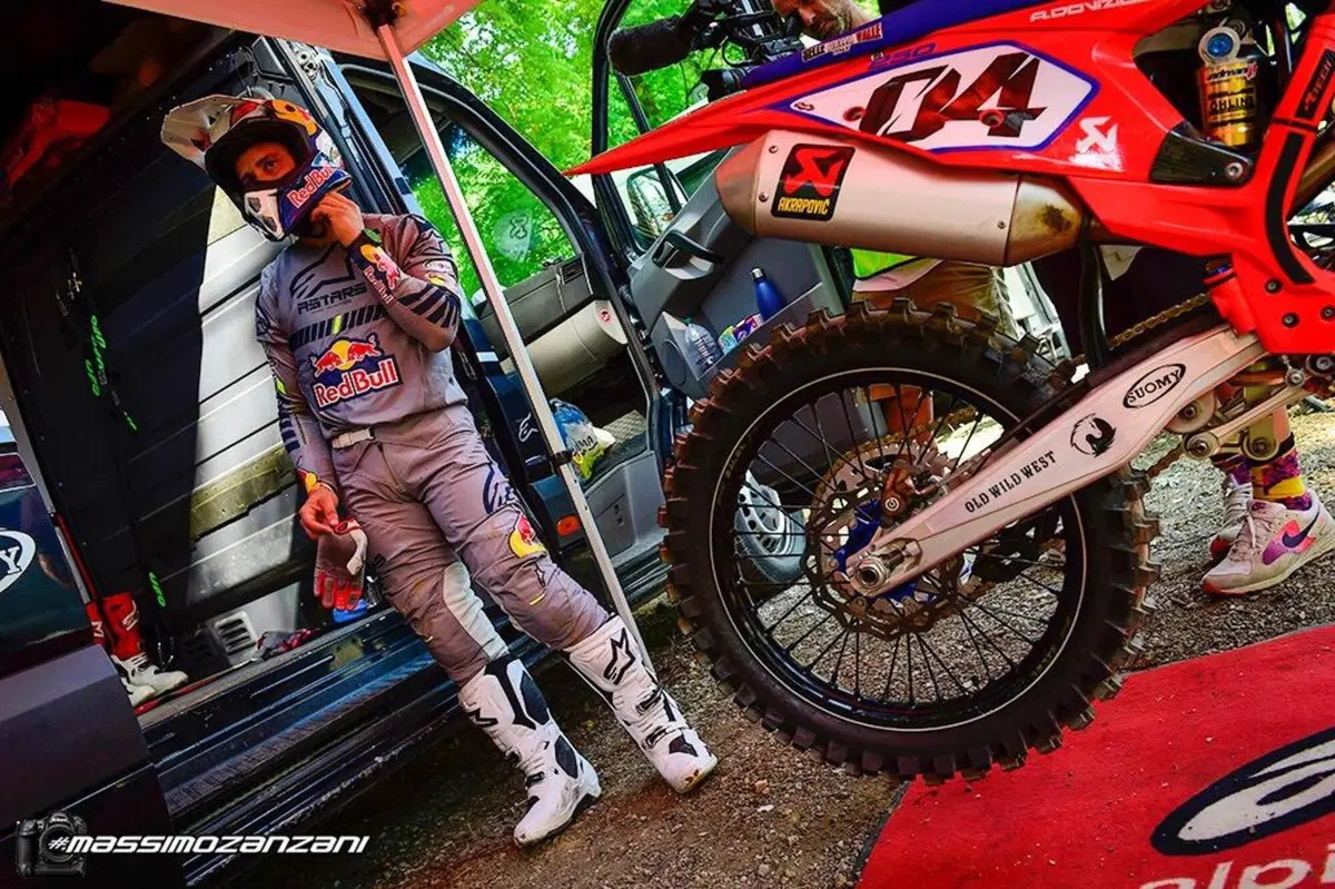 MotoGP. Andrea Dovizioso cade e si infortuna facendo motocross: frattura della clavicola  (2)