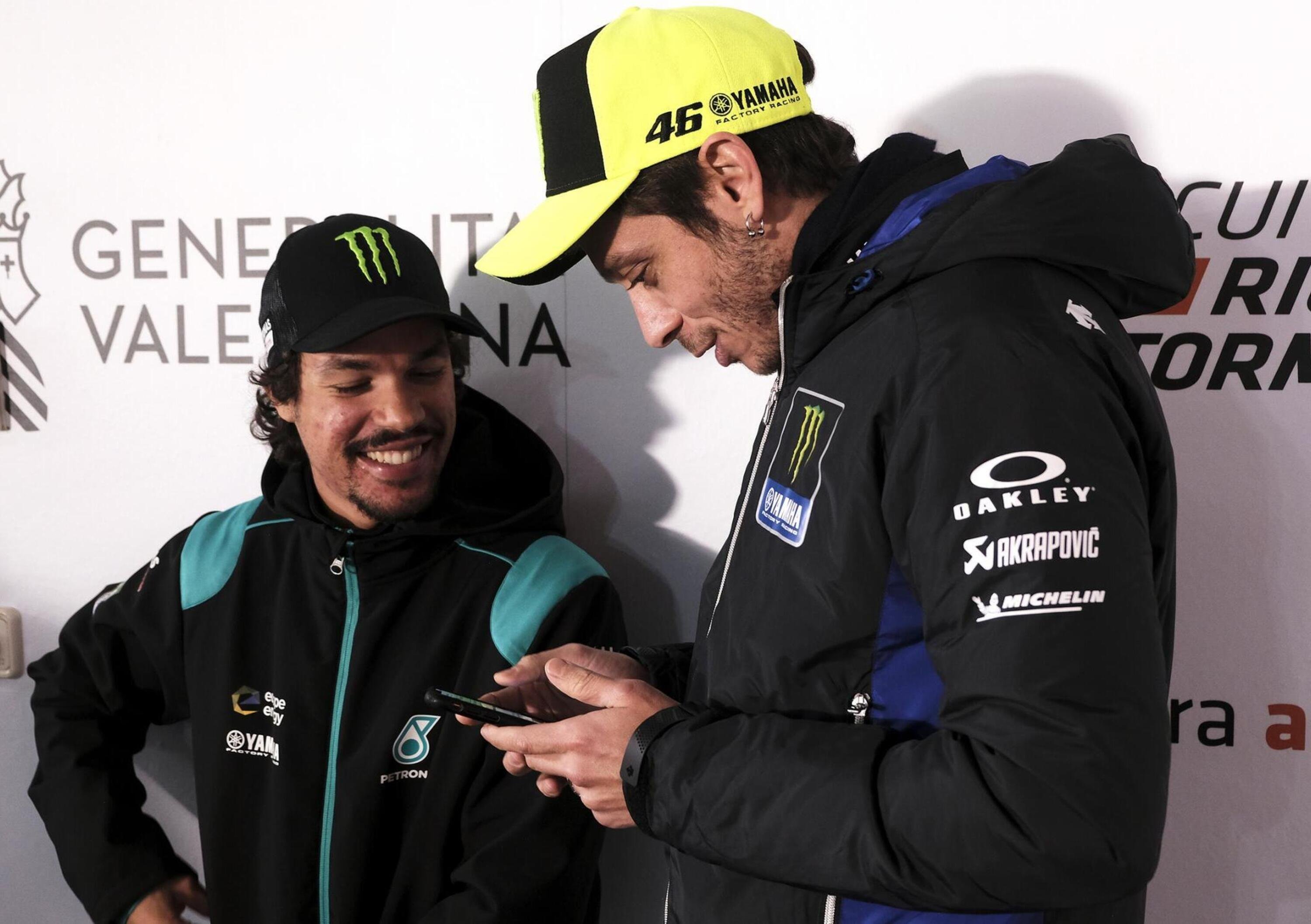 MotoGP. Valentino Rossi a Morbidelli: &quot;Franco come si sta in Petronas?&quot;