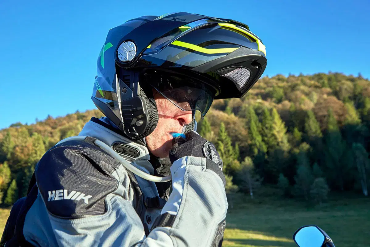 GIVI: Zaino GRT719 e T532 Hydrapak (2)