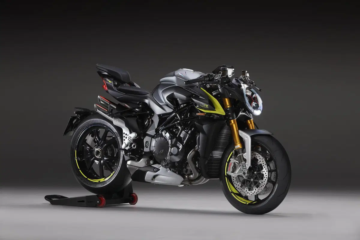 MV Agusta Brutale 1000 RR: il massimo, per tutti (2)