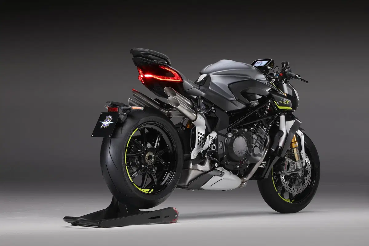MV Agusta Brutale 1000 RR: il massimo, per tutti (4)