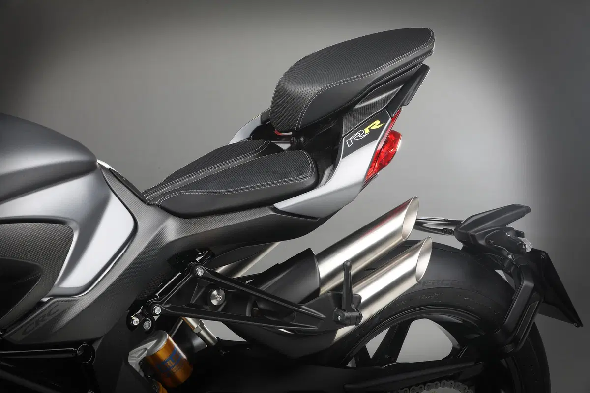 MV Agusta Brutale 1000 RR: il massimo, per tutti (2)