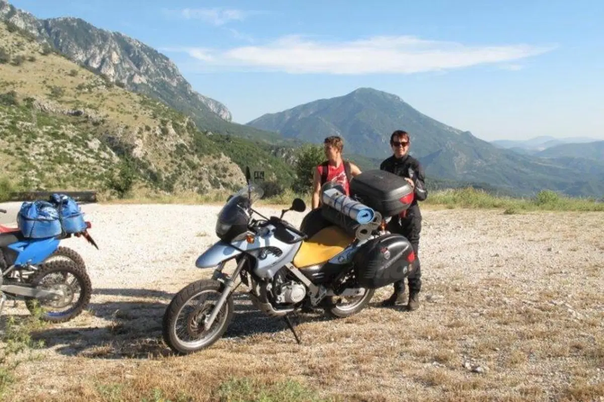 In moto in Grecia... "in famiglia" (3)