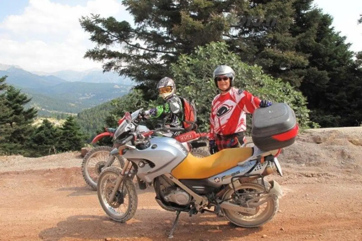 In moto in Grecia... "in famiglia" (10)