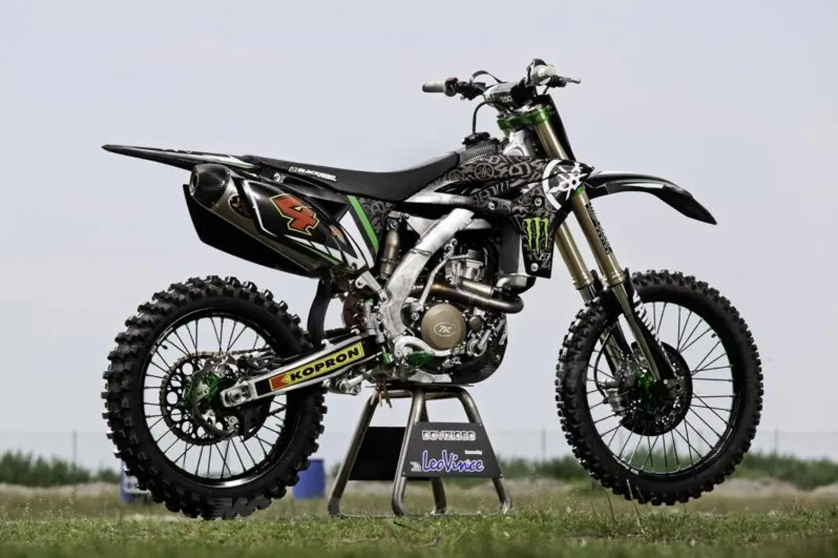 Dovizioso in sella alle Yamaha YZ450SM ed YZ250F  (15)