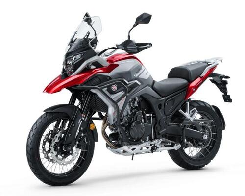 Macbor Montana XR5. Adventure R1200GS style che arriva dalla Spagna (3)