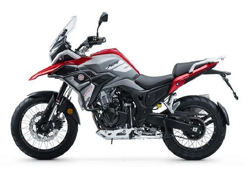 Macbor Montana XR5. Adventure R1200GS style che arriva dalla Spagna (2)