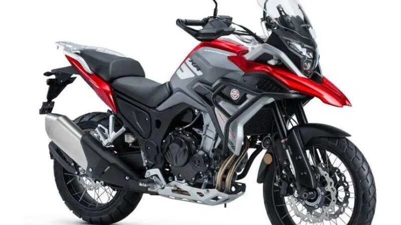 Macbor Montana XR5. Adventure "R1200GS style" che arriva dalla Spagna