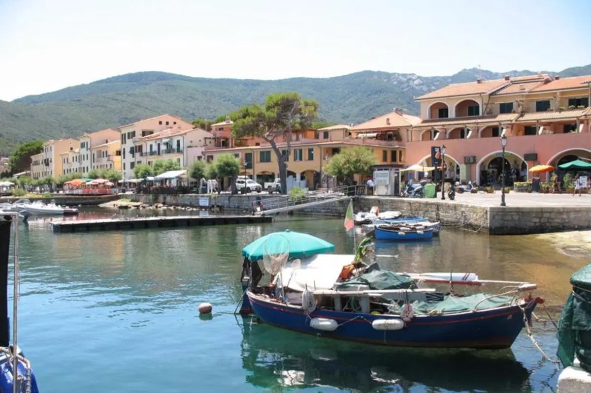 Turismo low cost. All’Isola d’Elba con l’Honda SH 125 (12)