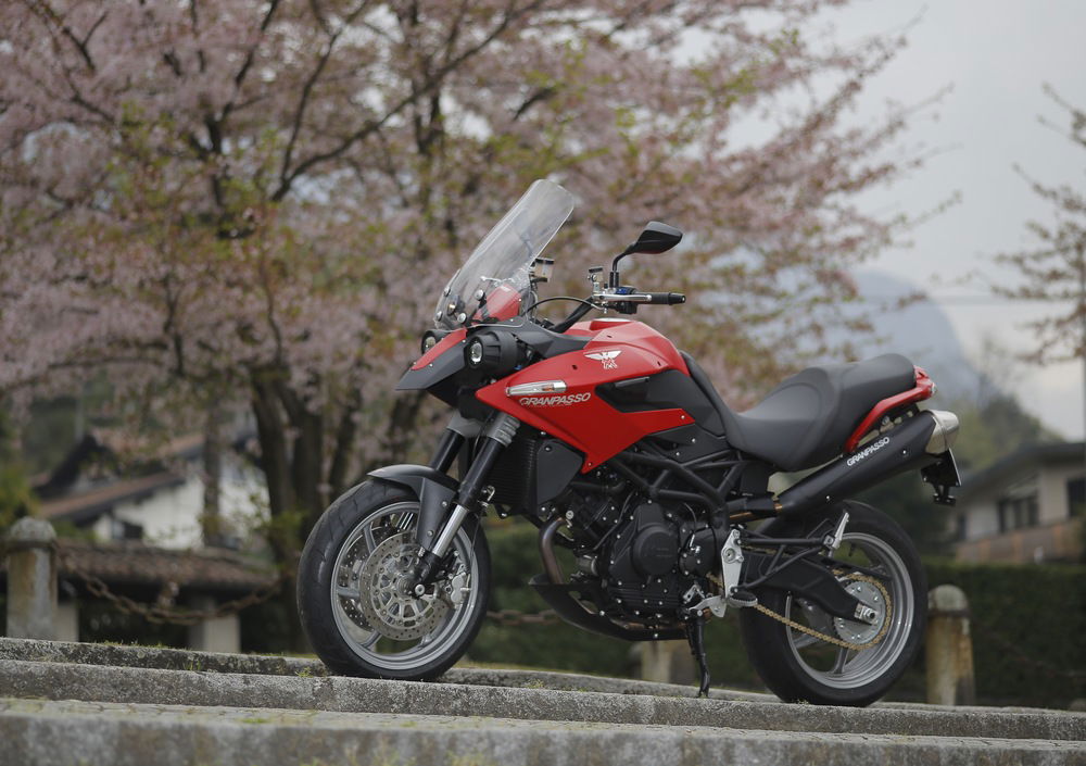 Moto Morini Granpasso 1200 R (2016 - 20) (2)